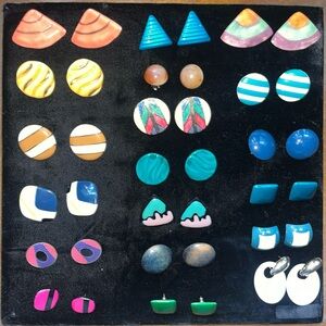 Vintage 80's-90's  19 Pairs of Earrings Lot-Used